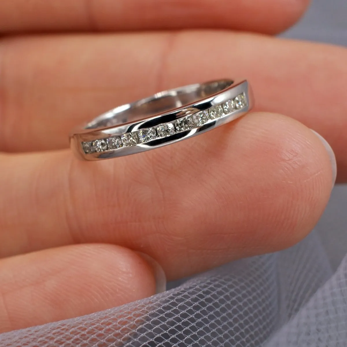 0.25 CT Round Cut Diamonds - Wedding Band