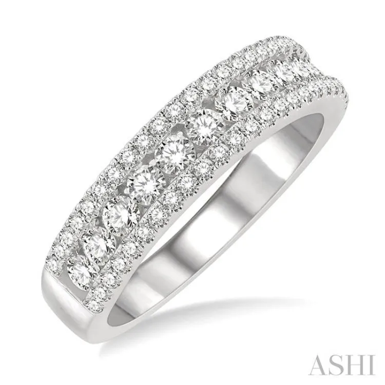 1 Ctw Channel Round Cut Diamond Wedding Band in 14K White Gold