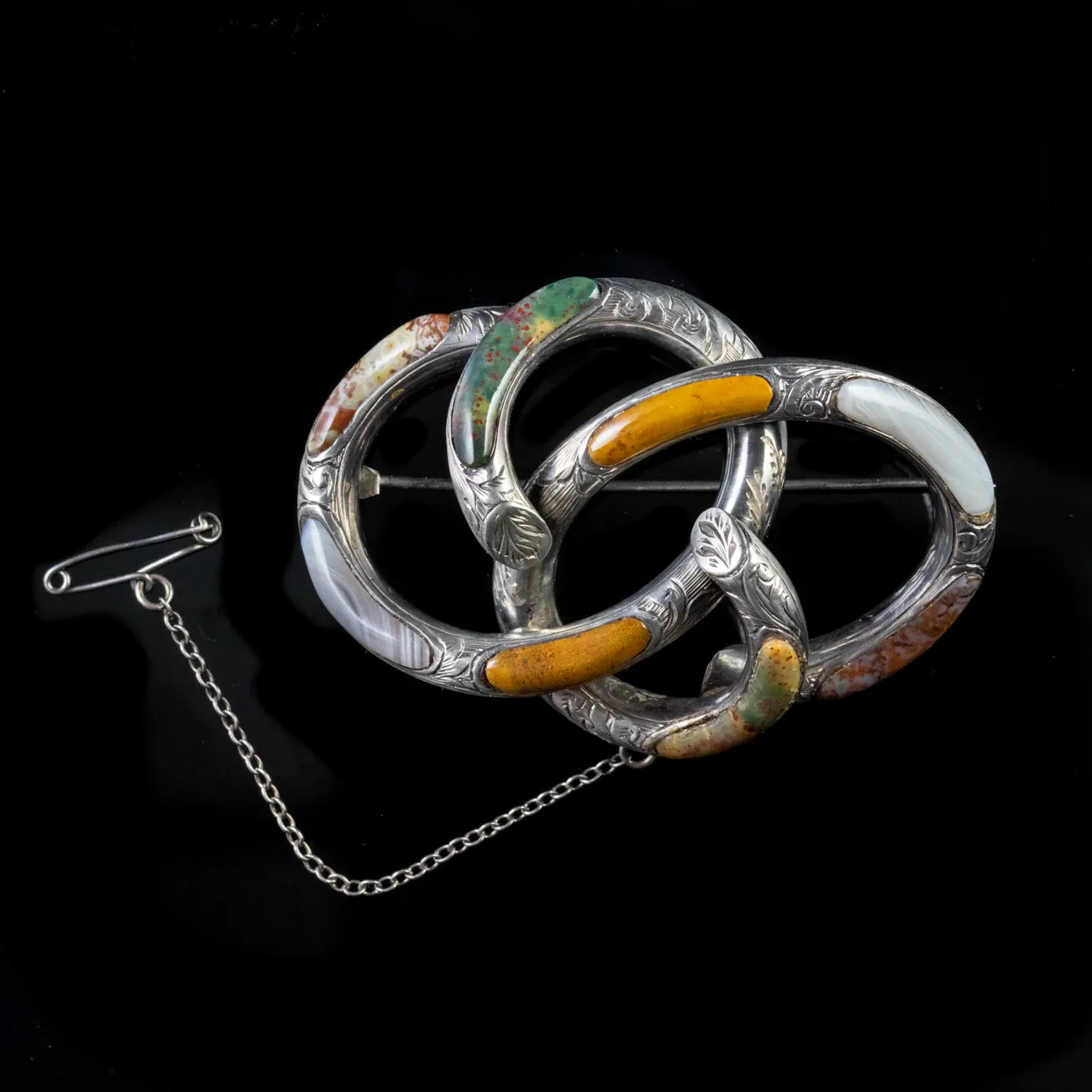 Antique Victorian Scottish Agate Knot Brooch Silver Circa 1860