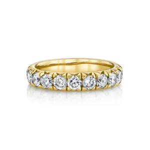 French Pavé Diamond Cloud Fit Band