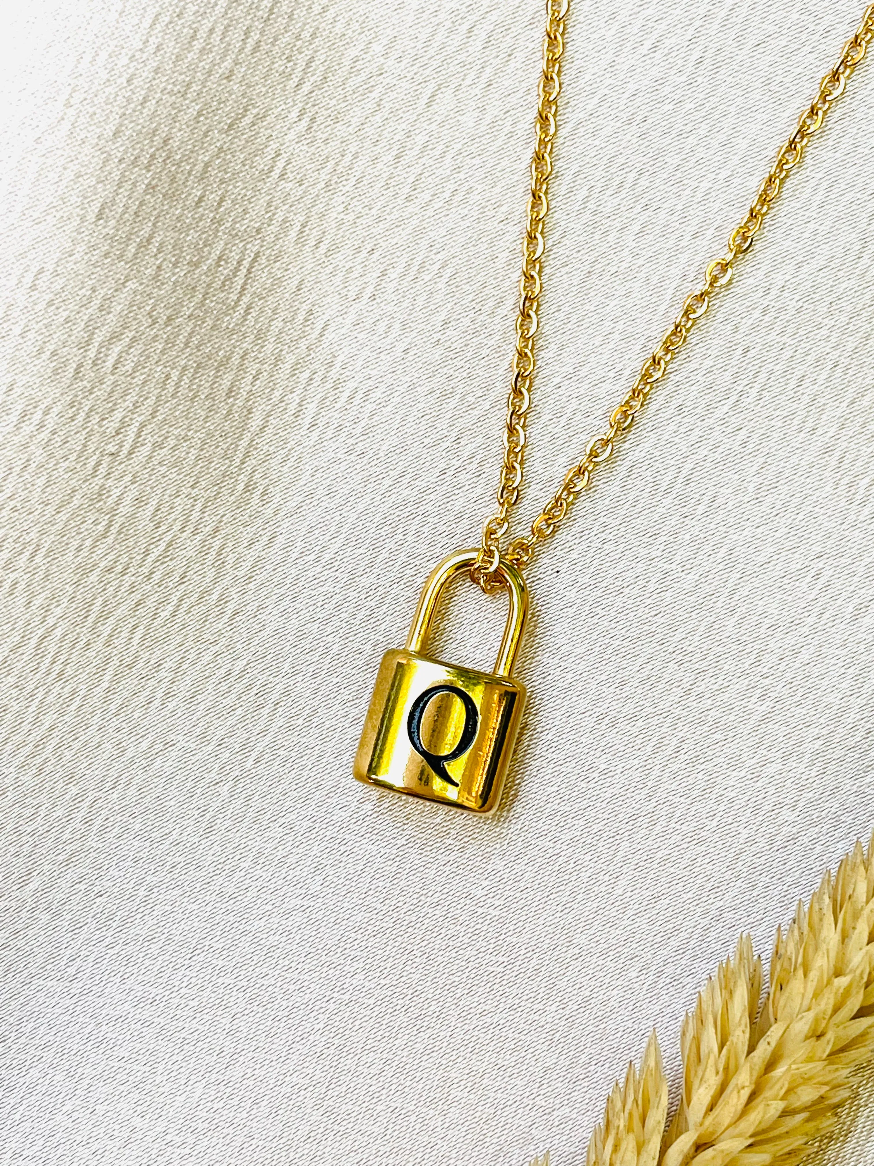 Initial letter necklace,gold chain lock#-01165SSN-11