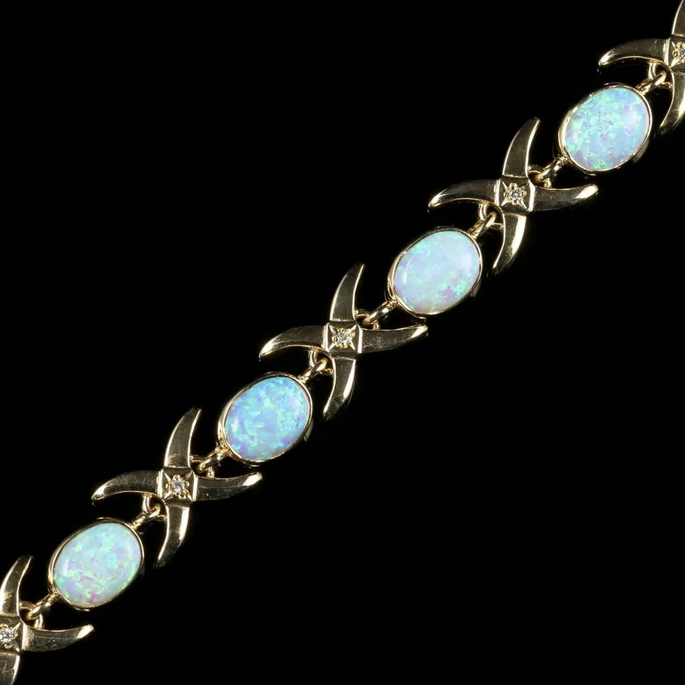 Opal Diamond Celtic Bracelet 9Ct Gold