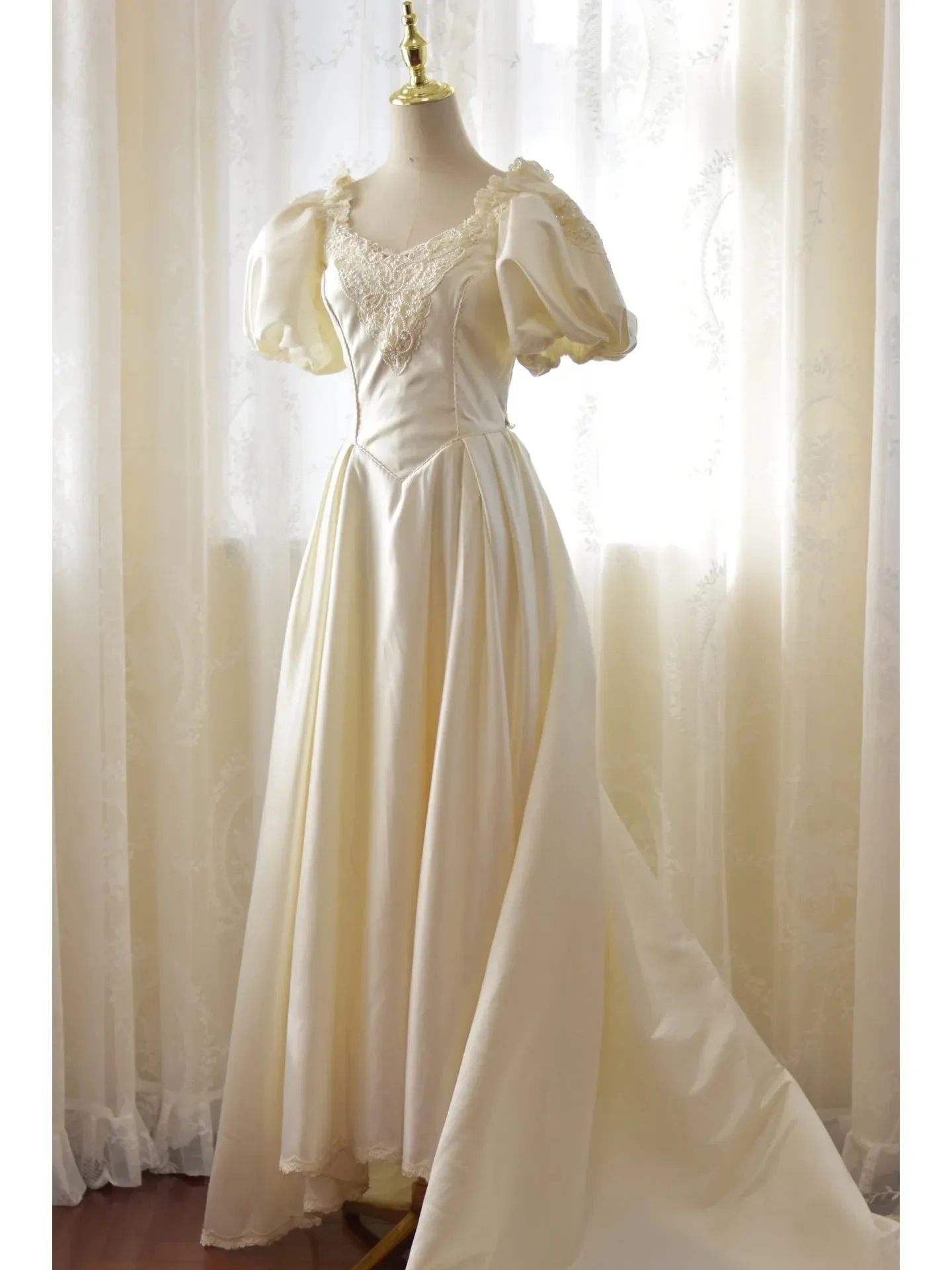 Vintage Satin 80s Wedding Dress with Flattering Puffy Sleeves